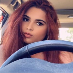 Meet your Posher, Amber